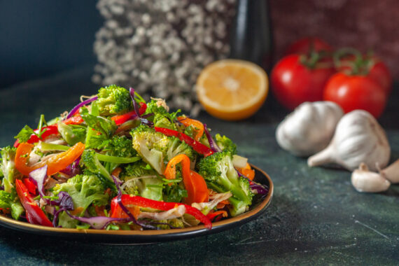 السلطات هي الوسيلة الأشهر لتخفيف الوزن