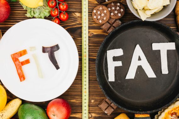 محاربة الدهون بالنباتات، إذا كنت تبحث عن الحصول على جسم صحي ومتناسق، فإن محاربة الدهون هو خطوة مهمة لتحقيق ذلك. يمكن استخدام العديد من الأساليب لمحاربة الدهون، منها الاسليب الكيمائي والاسليب الطبيعي بالنباتات. في هذا المقال، سوف نتحدث عن أساليب محاربة الدهون باستخدام النباتات وفوائدها.